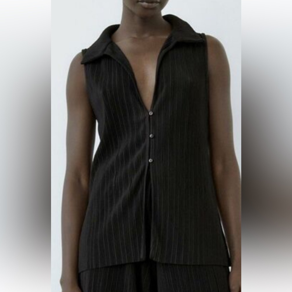 Zara Black Pleated Sleeveless Top | S